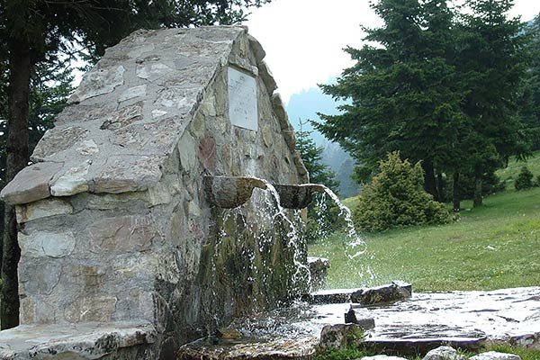 سیستم شیرآلات با خاک و سنگ